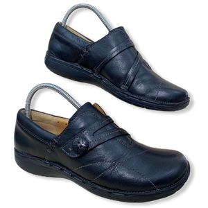 Clarks Artisan Unstructured Black Leather Loafers